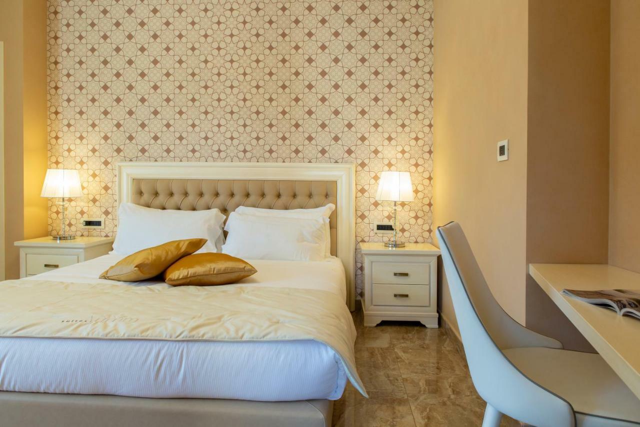 Aurum Suites Пескара Экстерьер фото