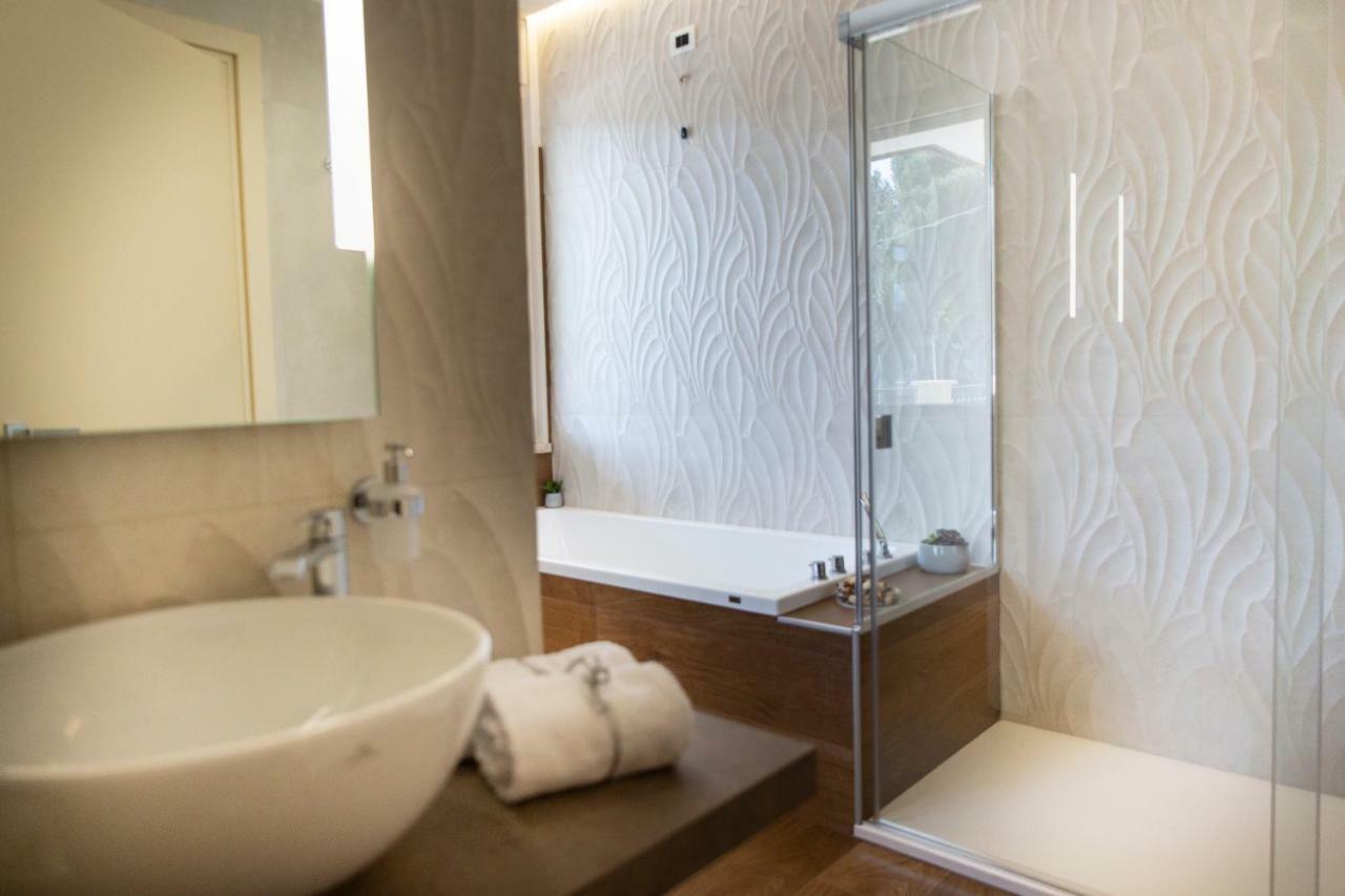 Aurum Suites Пескара Экстерьер фото